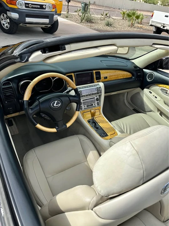 2004 Lexus SC430 - Image 6 of 9