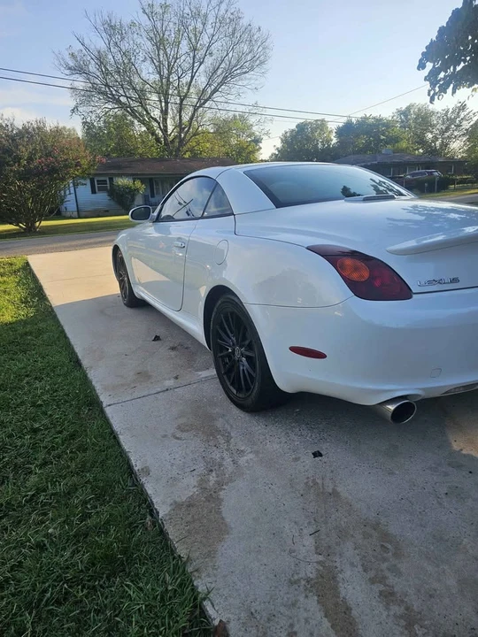 2004 Lexus SC430 - Image 4 of 5
