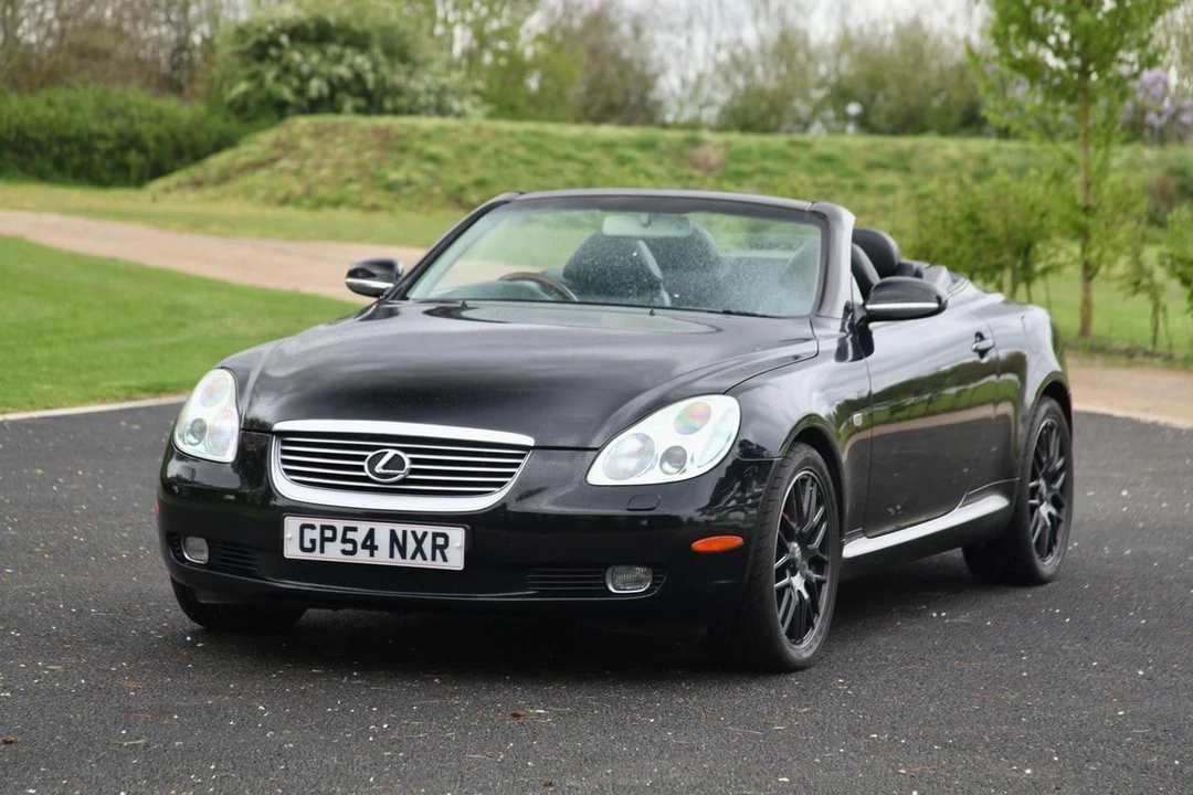 2004 Lexus SC430 - Image 19 of 30