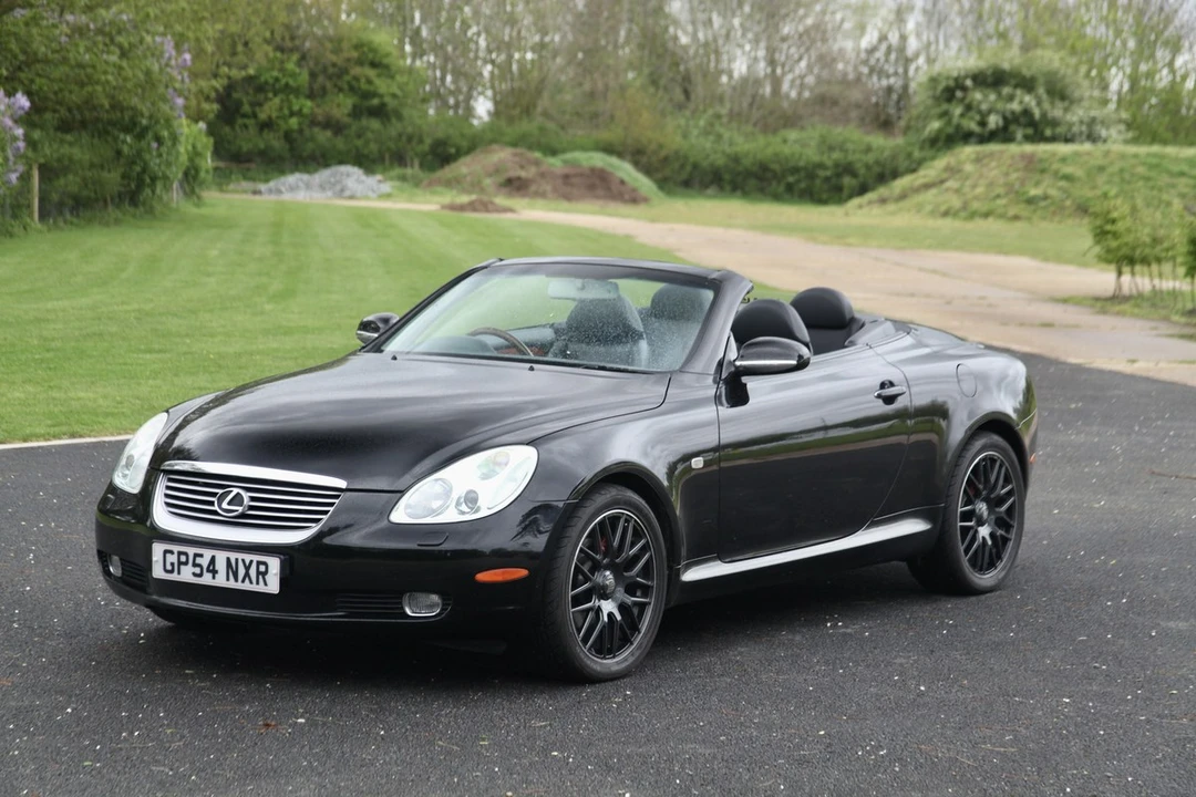 2004 Lexus SC430 - Image 9 of 30