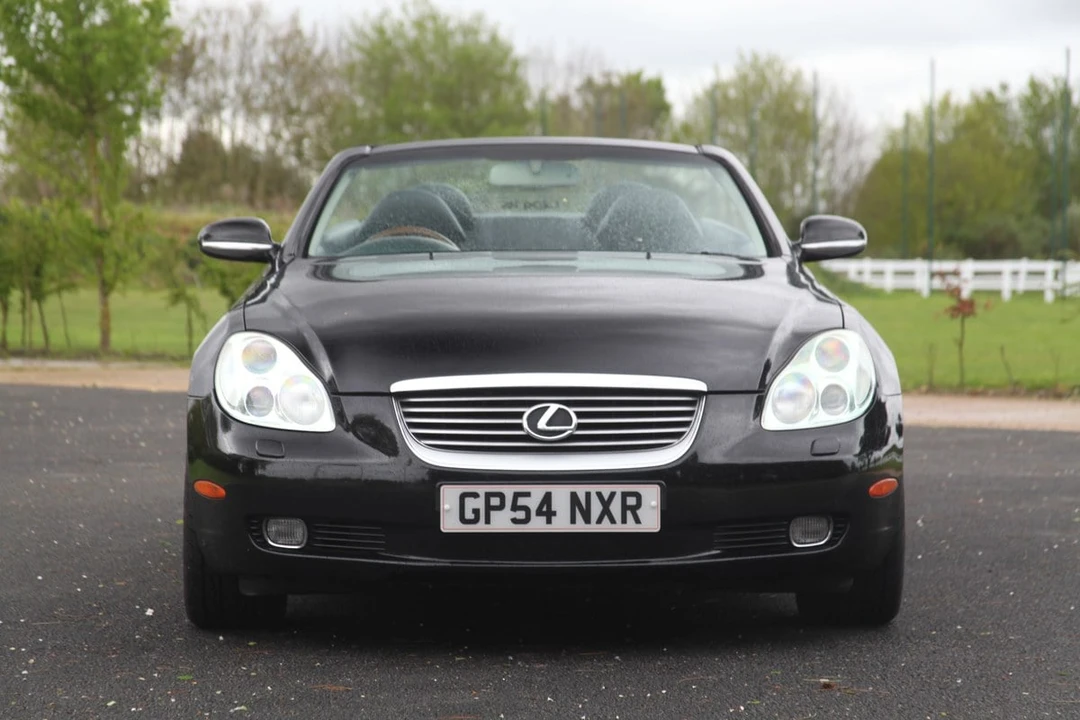2004 Lexus SC430 - Image 20 of 30