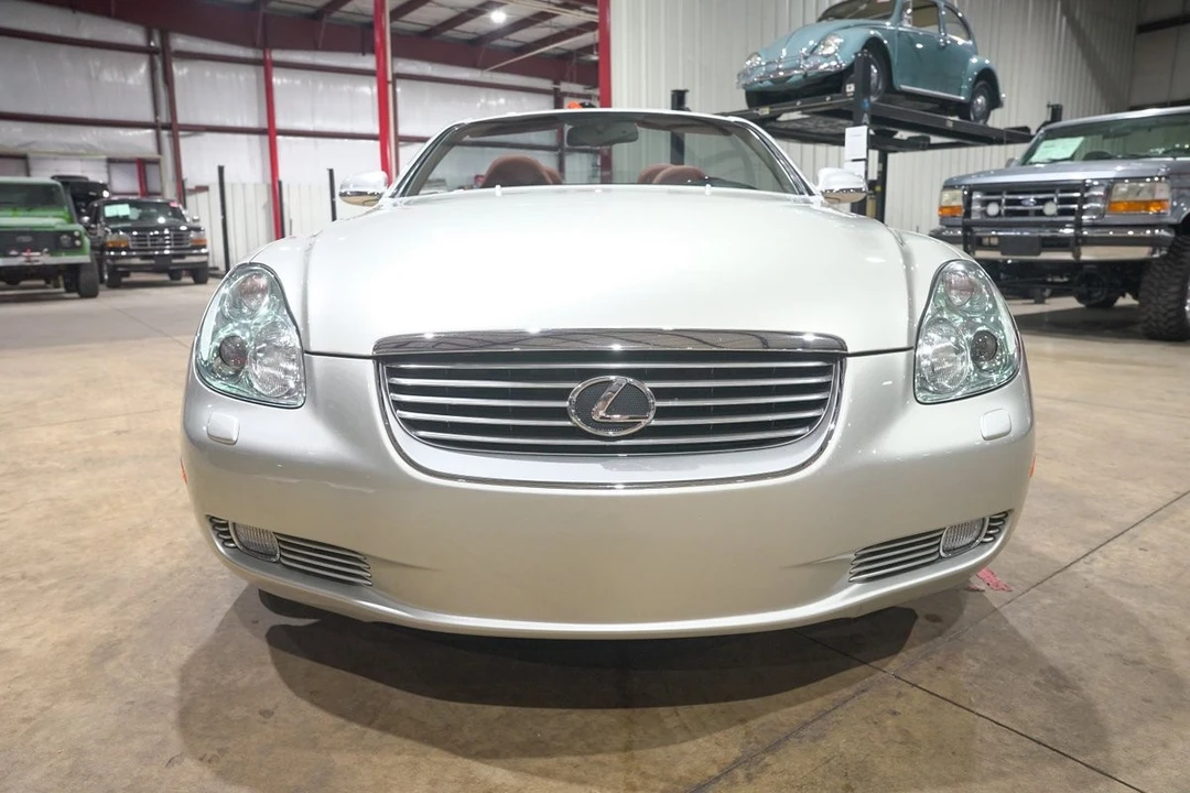 2004 Lexus SC430 - Image 13 of 31