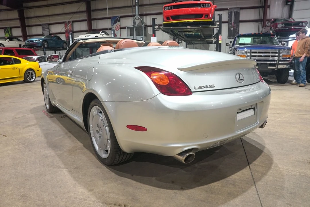 2004 Lexus SC430 - Image 6 of 31
