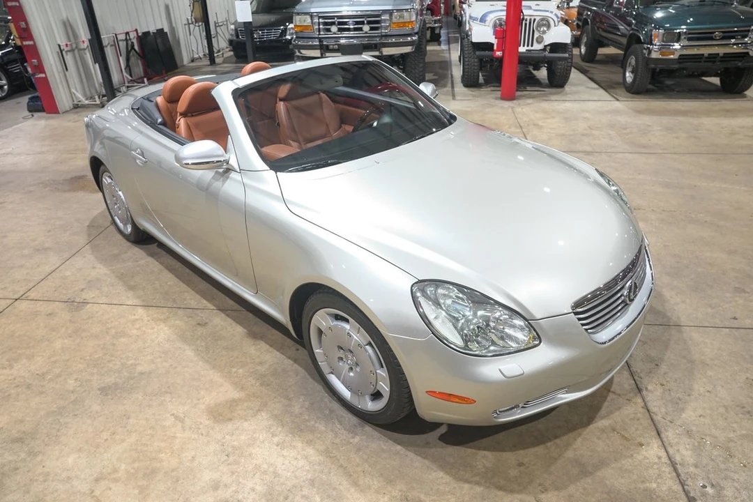 2004 Lexus SC430 - Image 14 of 31