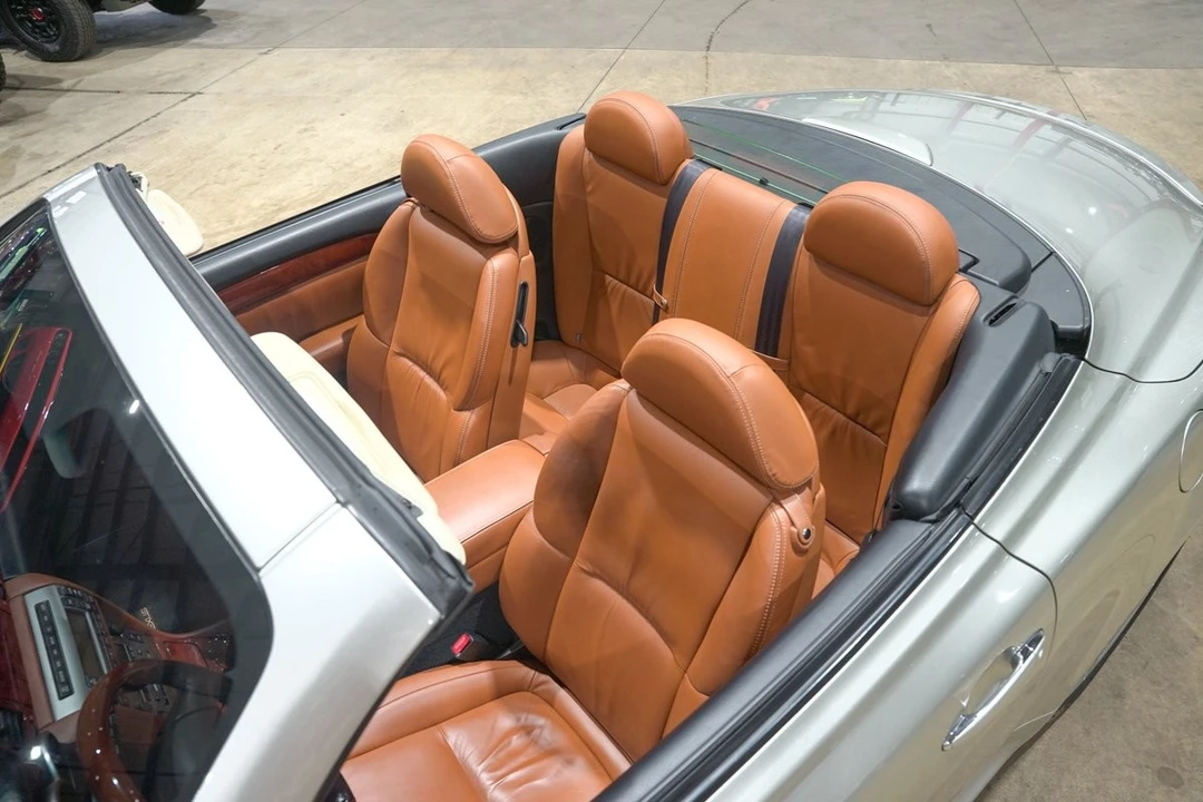 2004 Lexus SC430 - Image 19 of 31