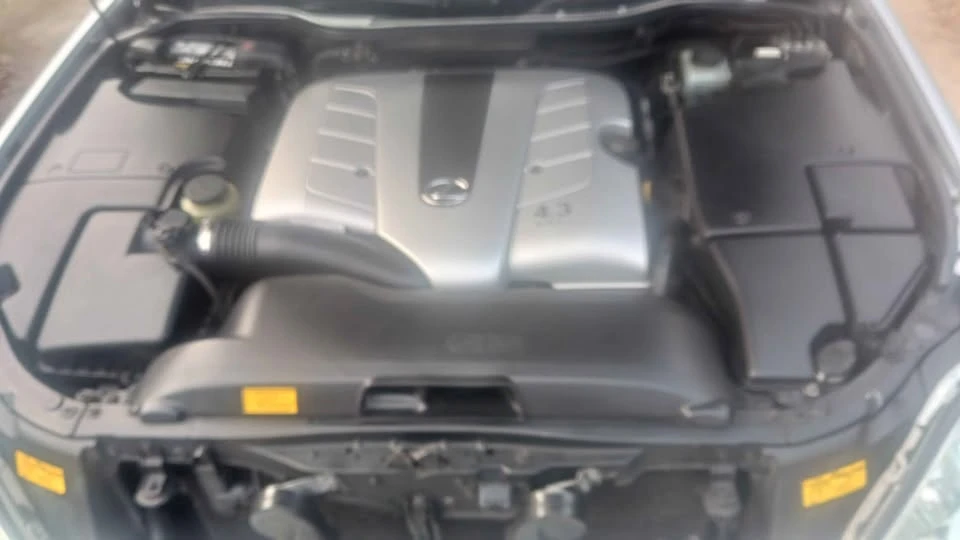 2004 Lexus SC430 - Image 10 of 10