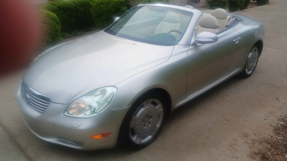 2004 Lexus SC430 - Image 4 of 10