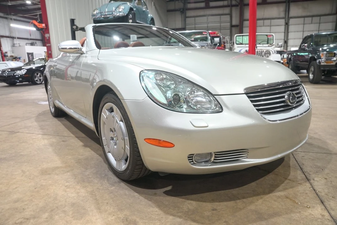 2004 Lexus SC - Image 12 of 31