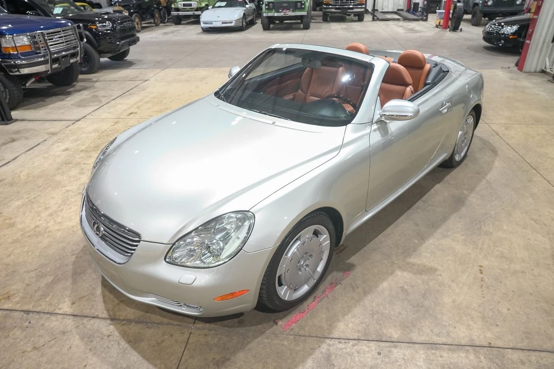 2004 Lexus SC - Image 15 of 31
