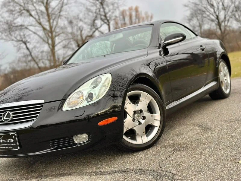 2004 Lexus SC430 - Image 10 of 12
