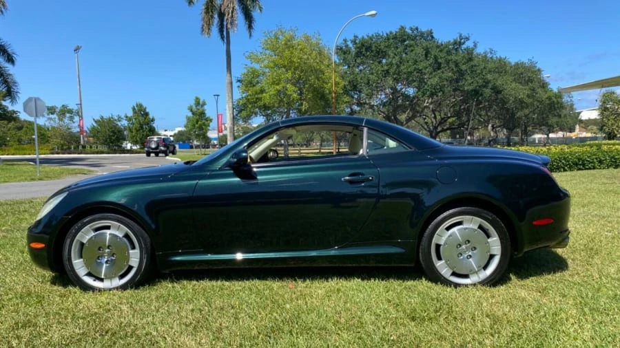 2004 Lexus SC430 - Image 10 of 13
