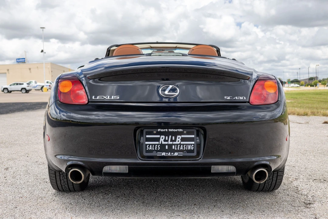 2004 Lexus SC430 - Image 9 of 31
