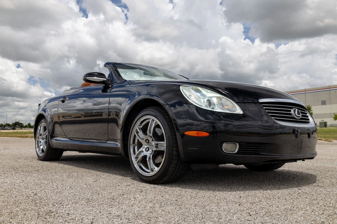 2004 Lexus SC430 - Image 5 of 31