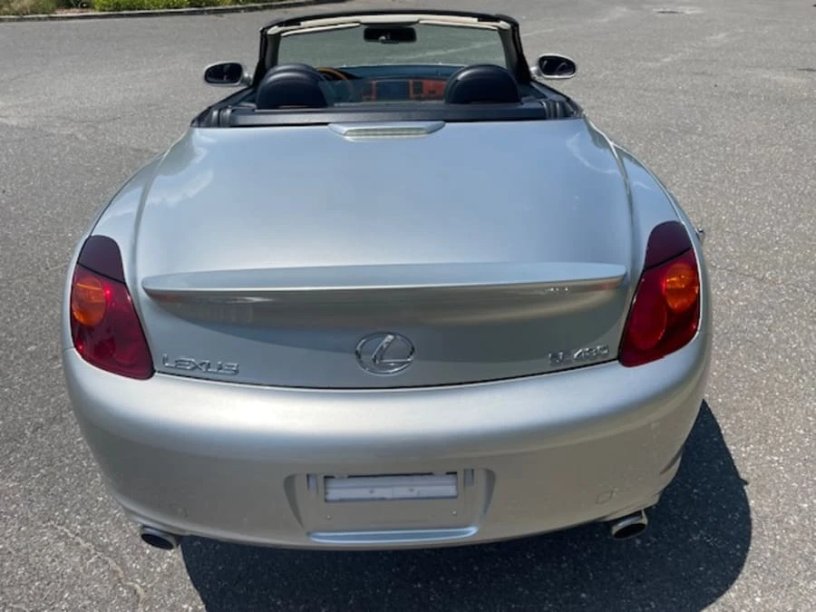 2004 Lexus SC430 - Image 12 of 25
