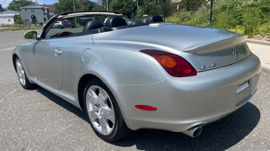 2004 Lexus SC430 - Image 9 of 25