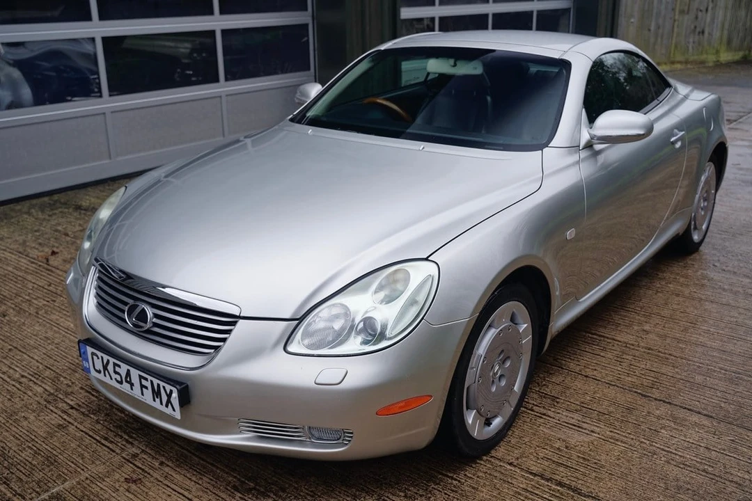 2004 Lexus SC430 - Image 18 of 30