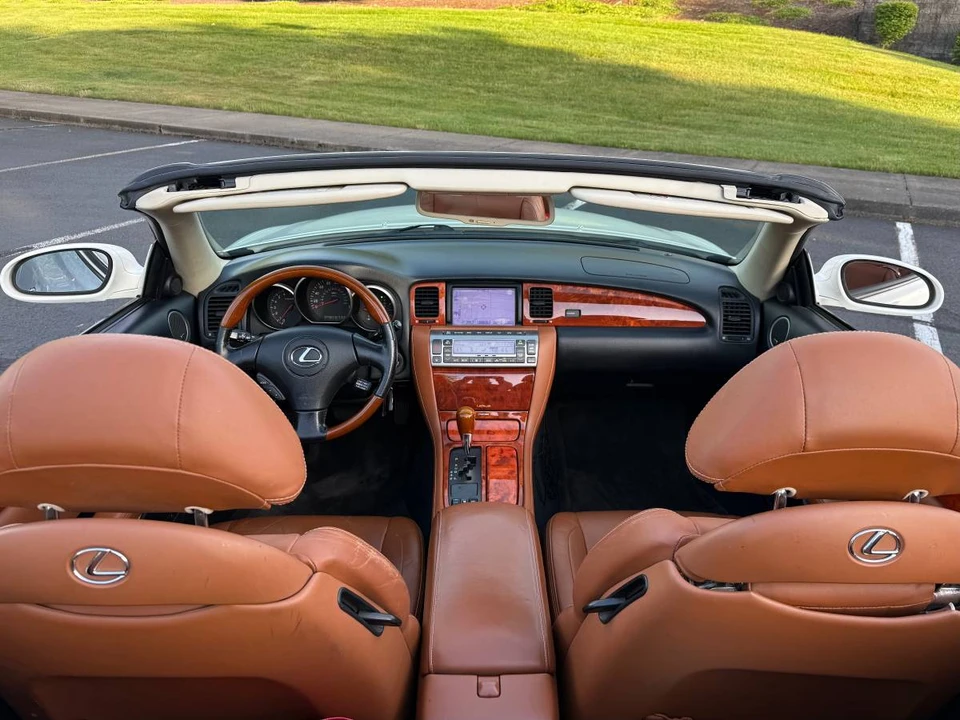 2004 Lexus SC430 - Image 14 of 18