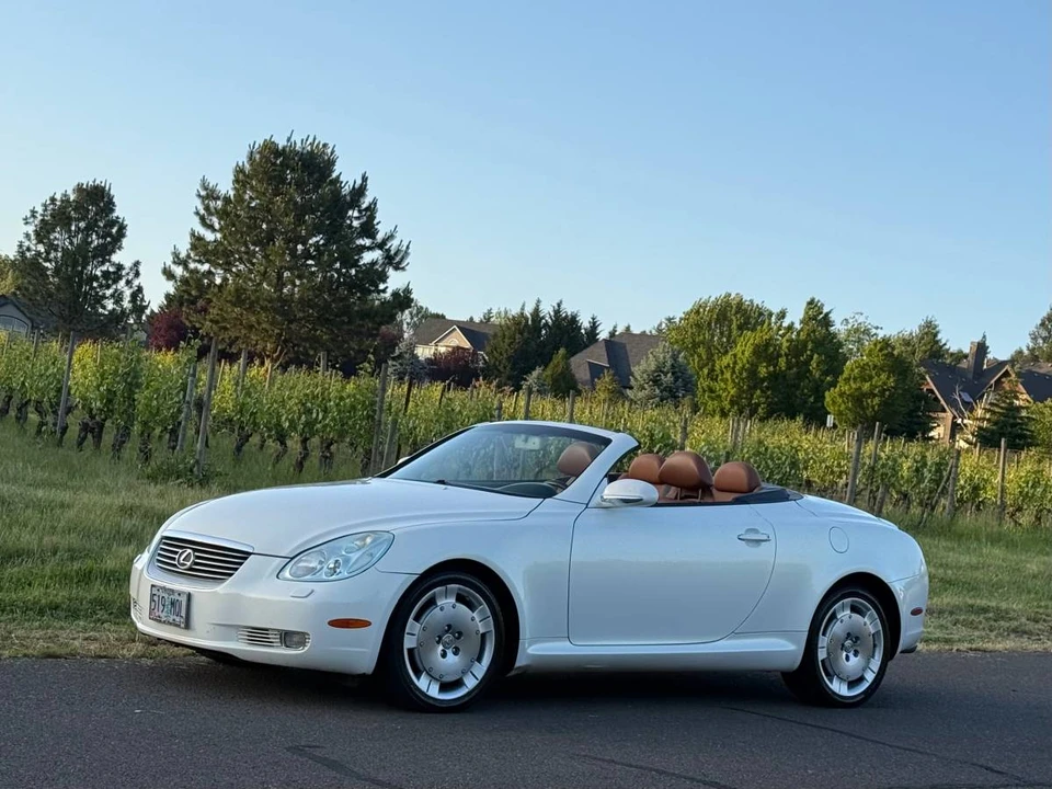 2004 Lexus SC430 - Image 5 of 18