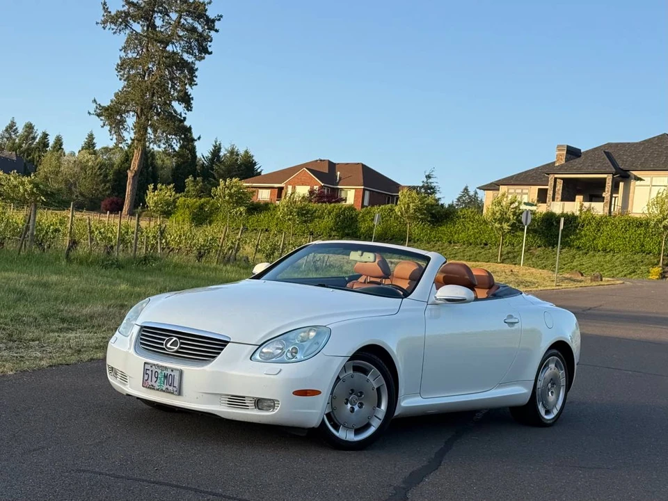 2004 Lexus SC430 - Image 2 of 18