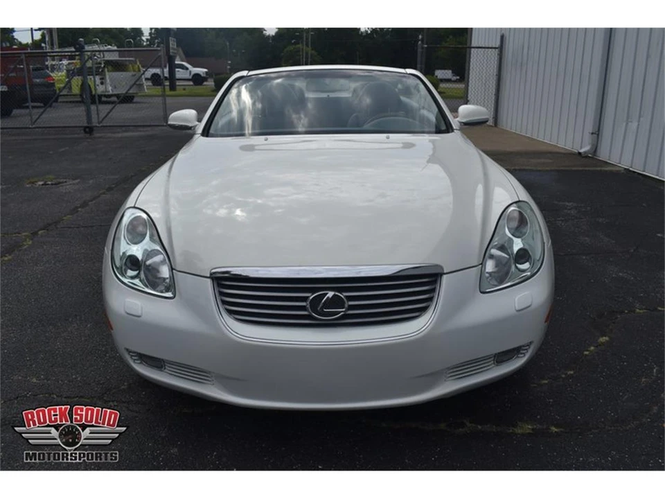 2004 Lexus SC430 - Image 8 of 31