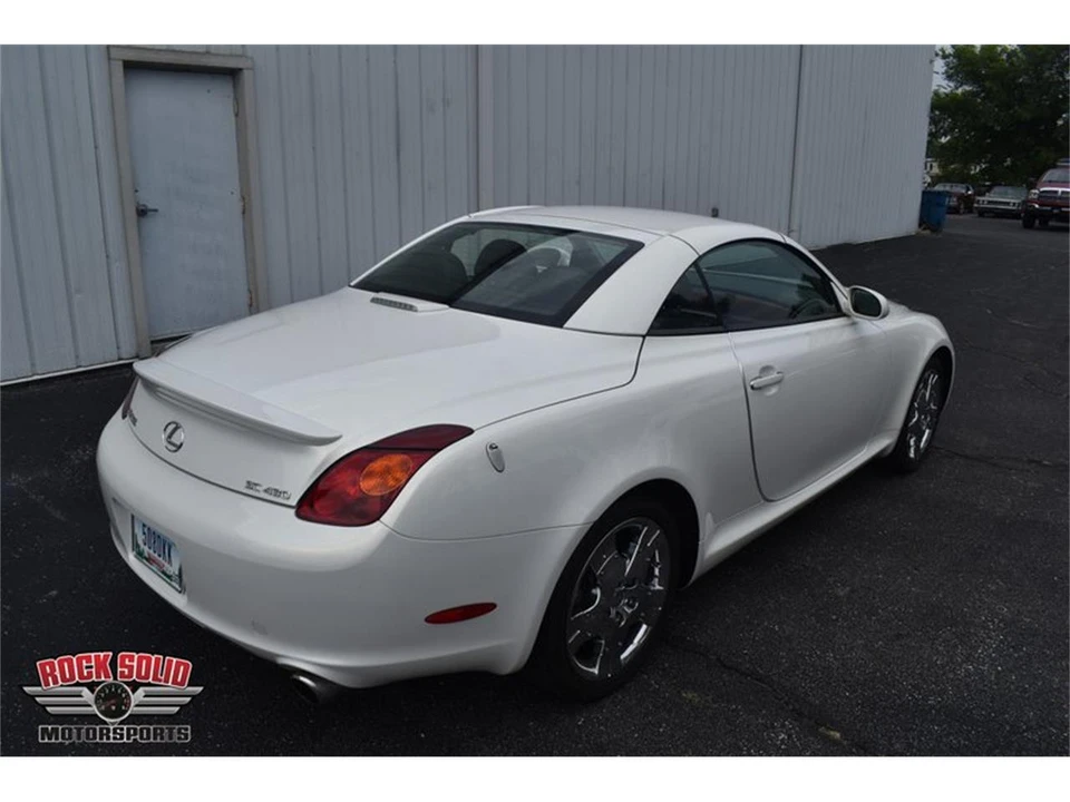 2004 Lexus SC430 - Image 5 of 31