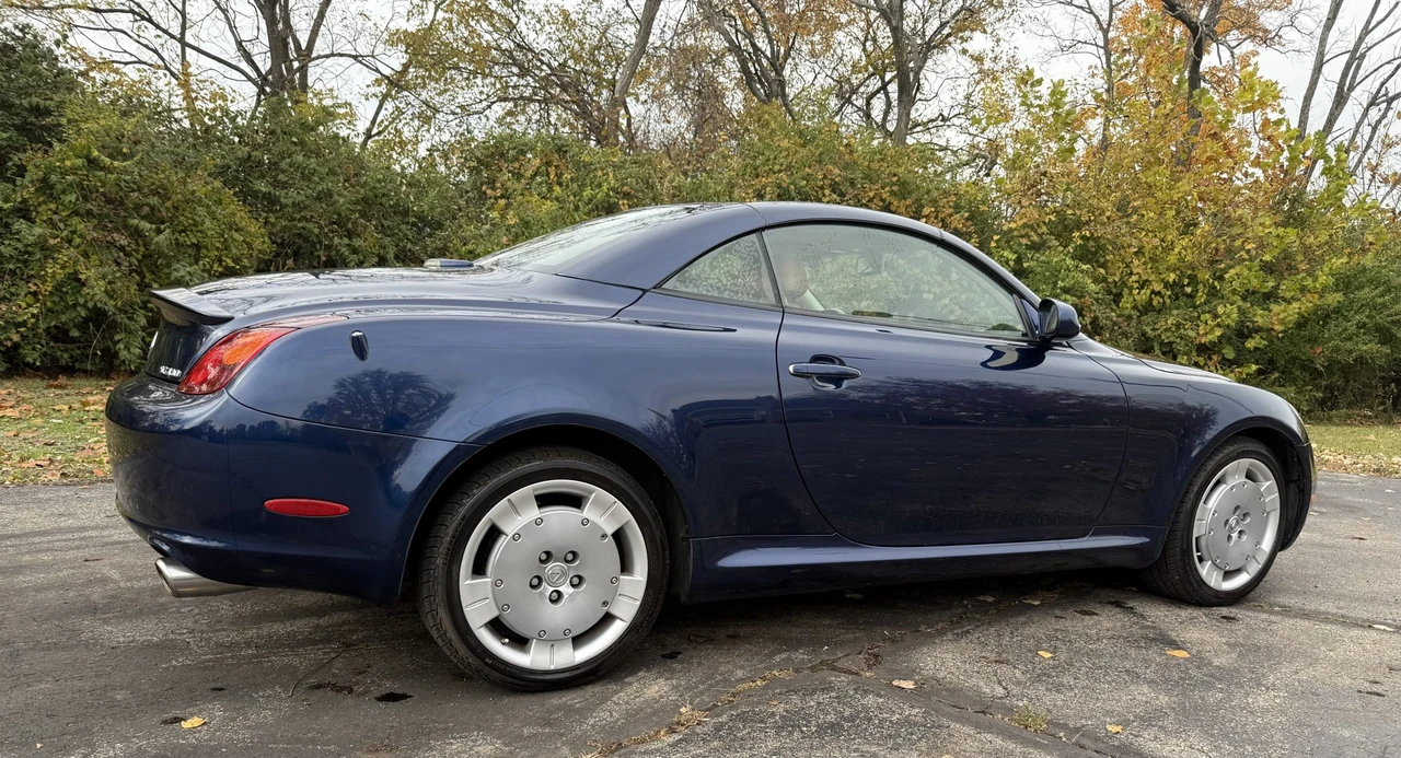 2004 Lexus SC430 - Image 21 of 31