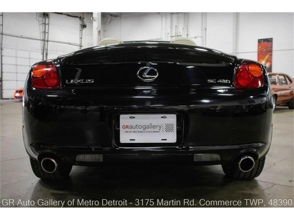 2004 Lexus SC430 - Image 7 of 31