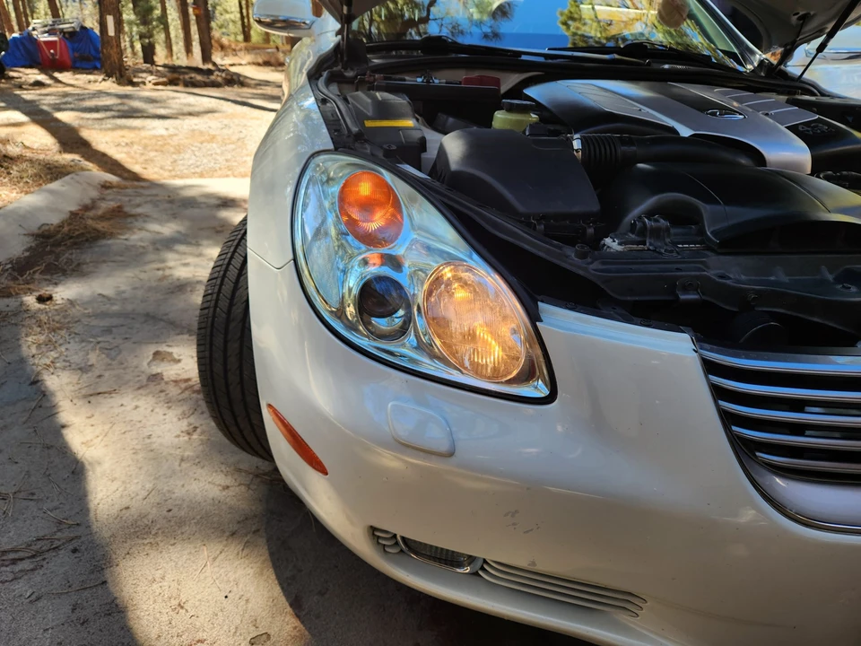 2004 Lexus SC430 - Image 15 of 31