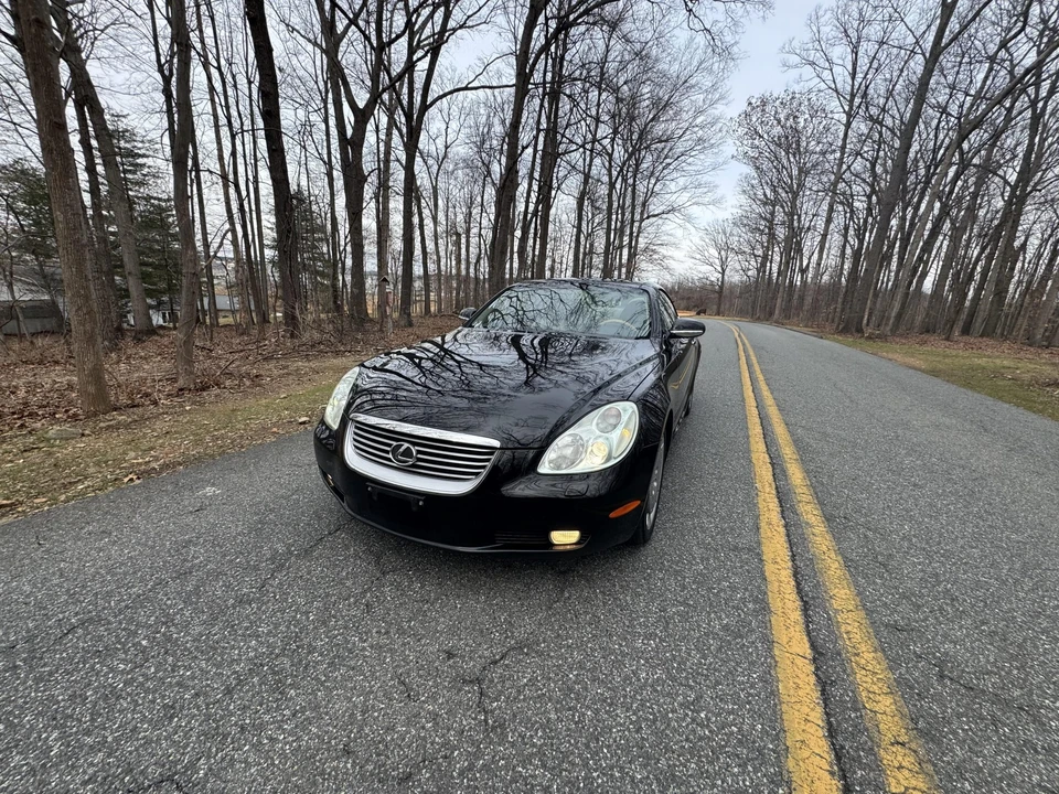 2004 Lexus SC430 - Image 3 of 31
