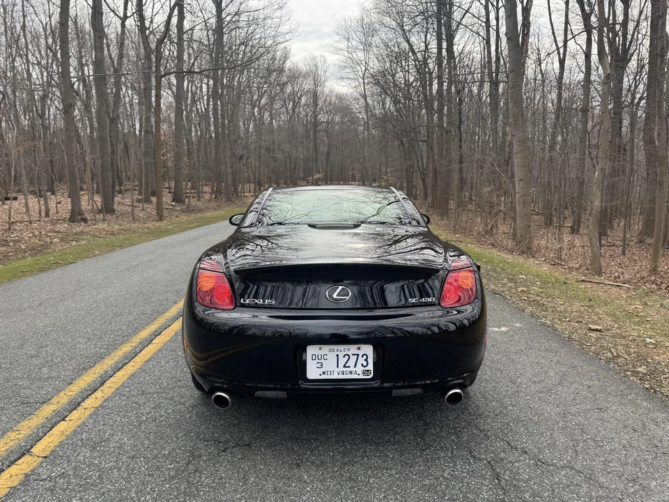 2004 Lexus SC430 - Image 24 of 31