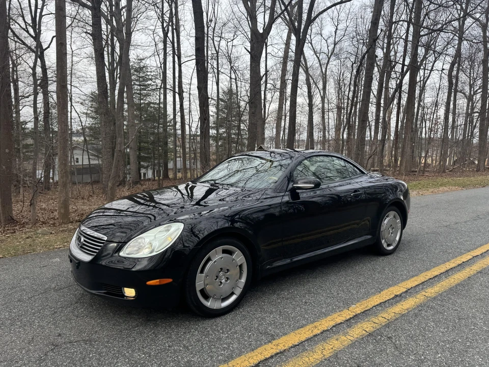 2004 Lexus SC430 - Image 11 of 31