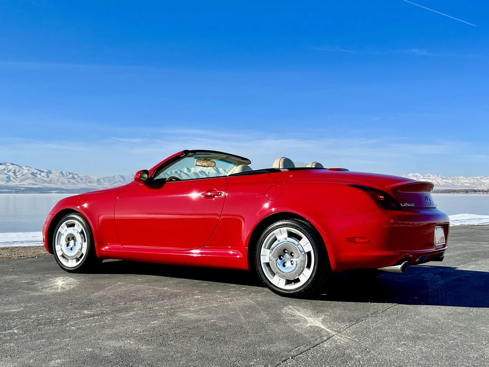 2004 Lexus SC430 - Image 9 of 31