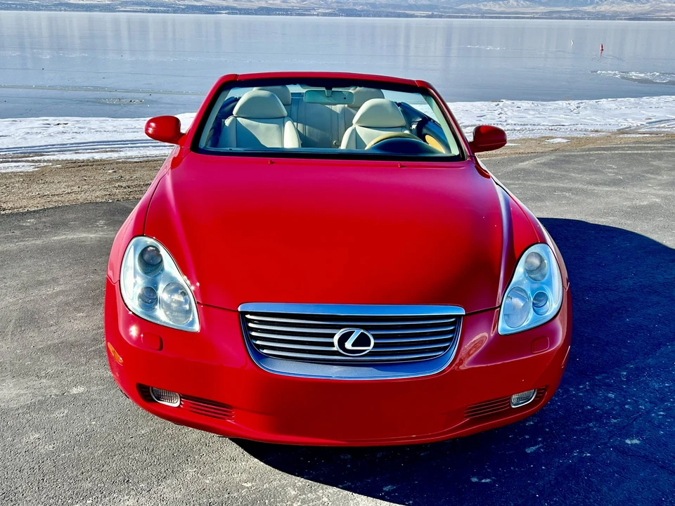 2004 Lexus SC430 - Image 2 of 31