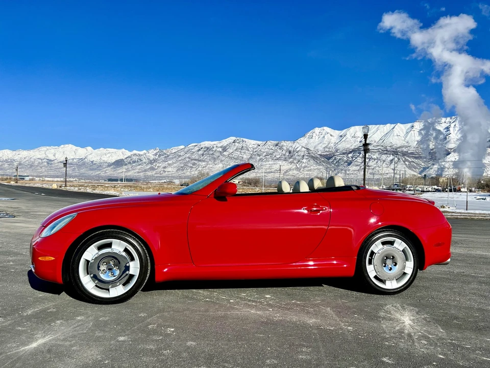 2004 Lexus SC430 - Image 5 of 31