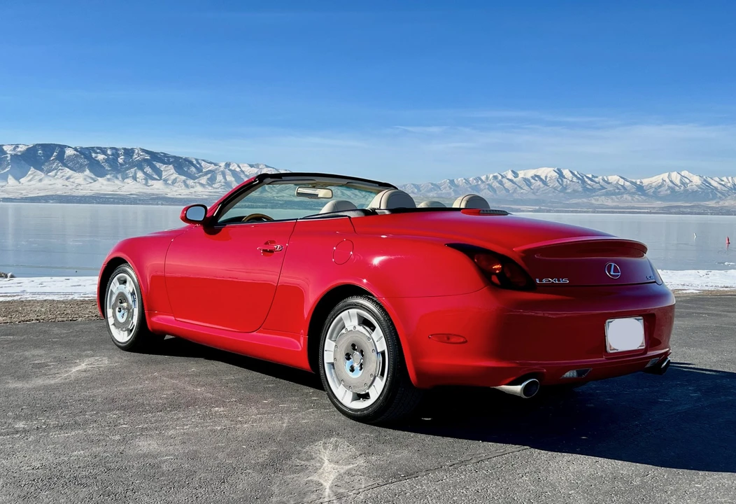 2004 Lexus SC430 - Image 11 of 31