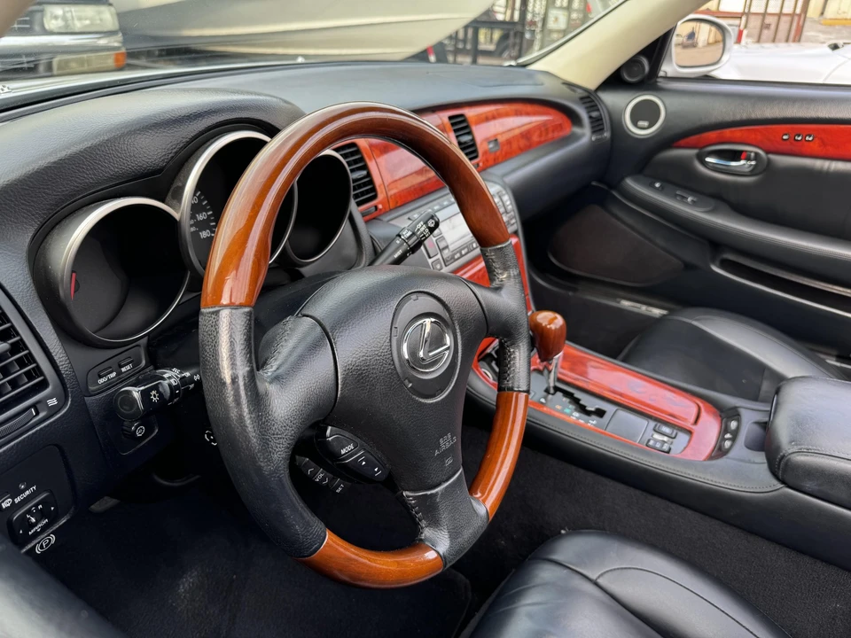 2004 Lexus SC430 - Image 31 of 31