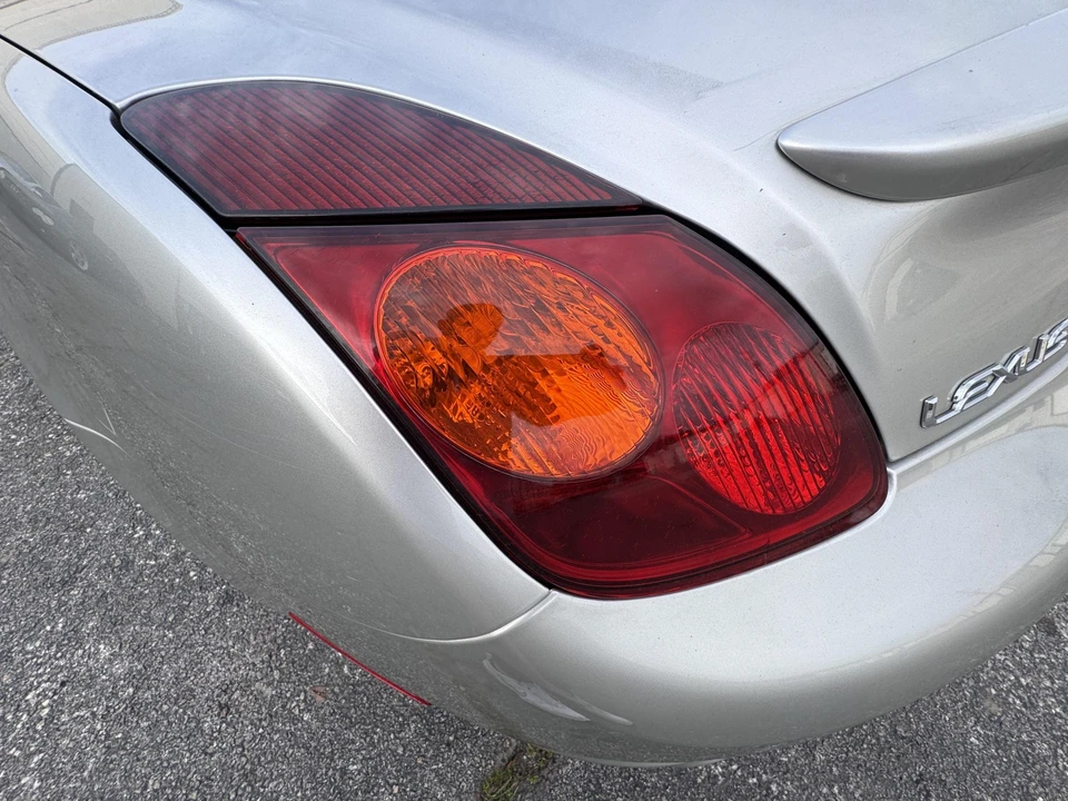 2004 Lexus SC430 - Image 24 of 31