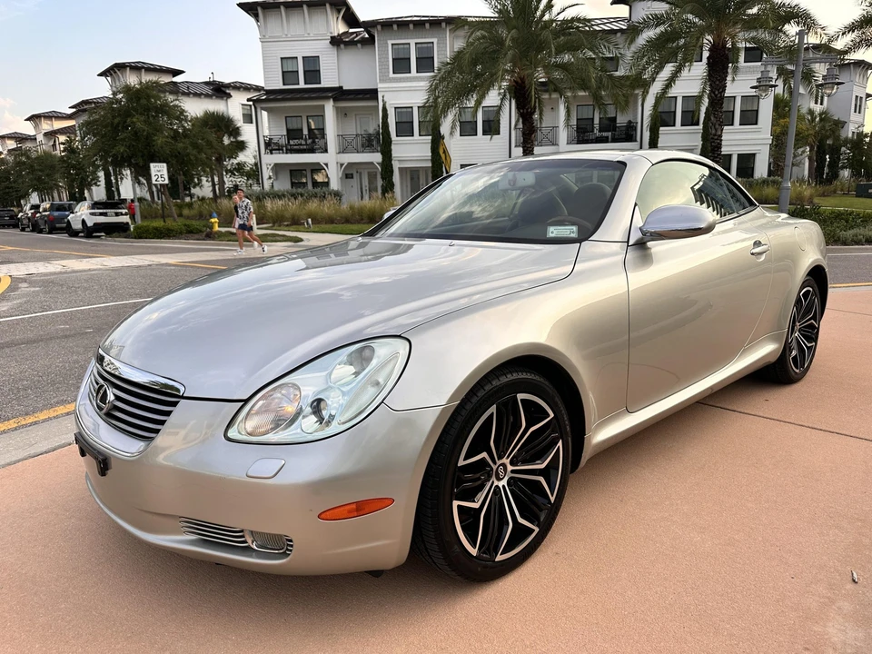 2004 Lexus SC430 - Image 11 of 31