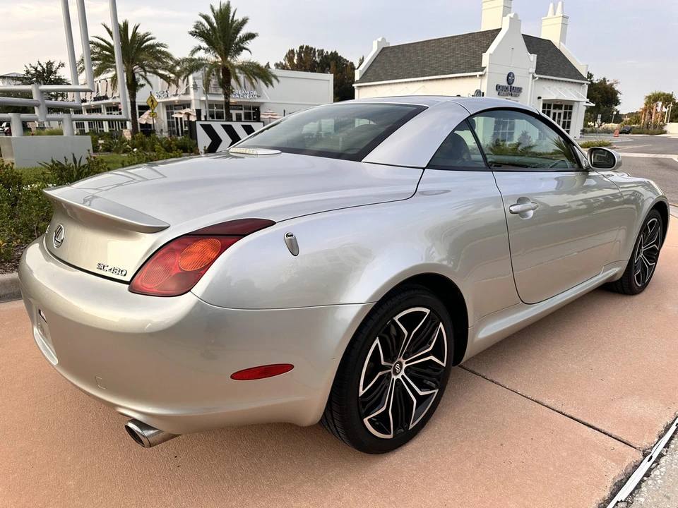 2004 Lexus SC430 - Image 17 of 31