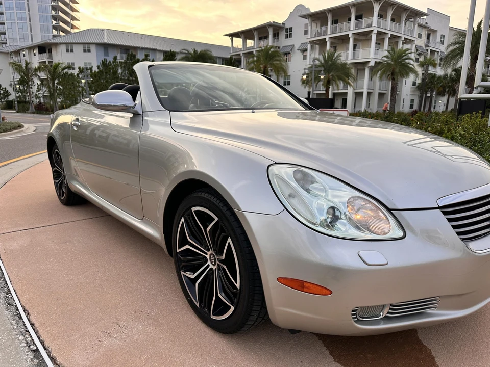 2004 Lexus SC430 - Image 6 of 31