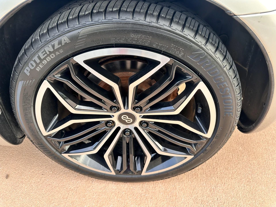 2004 Lexus SC430 - Image 30 of 31