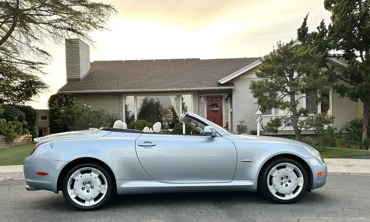 2004 Lexus SC430 - Image 22 of 31