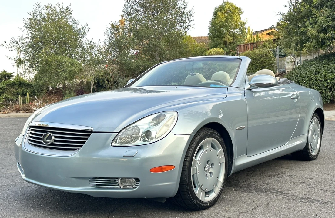 2004 Lexus SC430 - Image 4 of 31