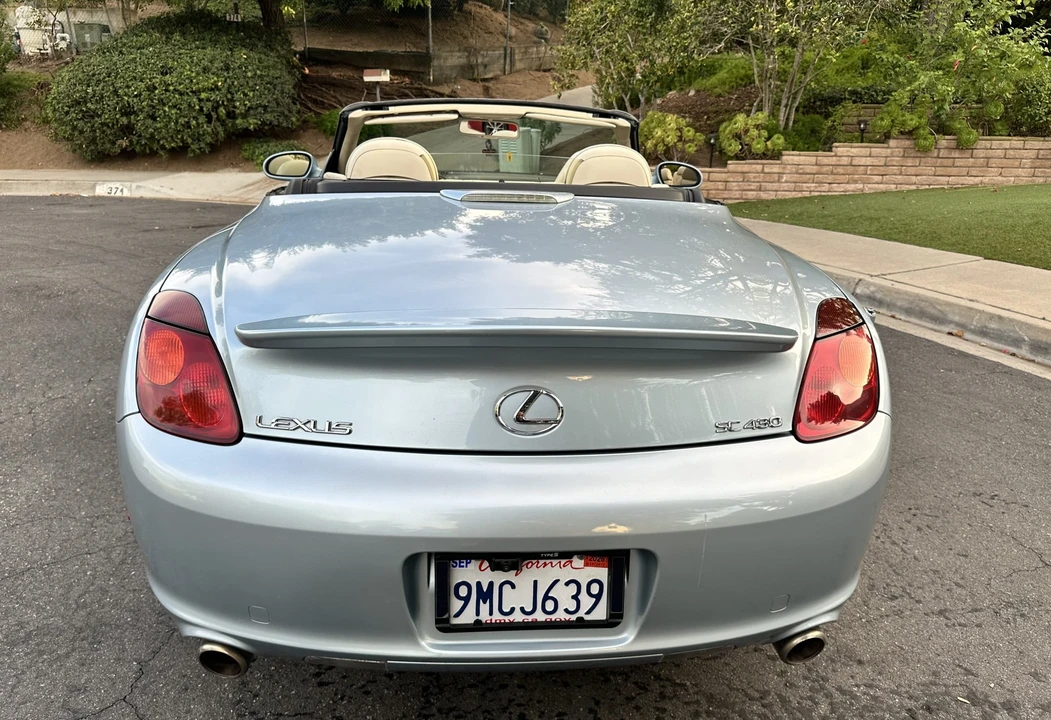 2004 Lexus SC430 - Image 16 of 31
