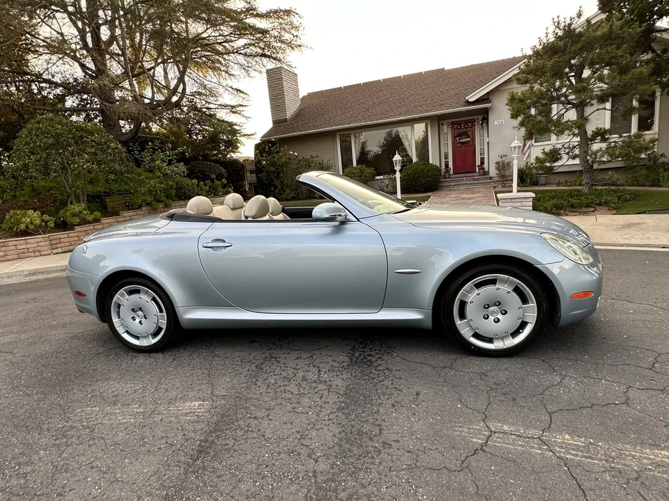 2004 Lexus SC430 - Image 27 of 31