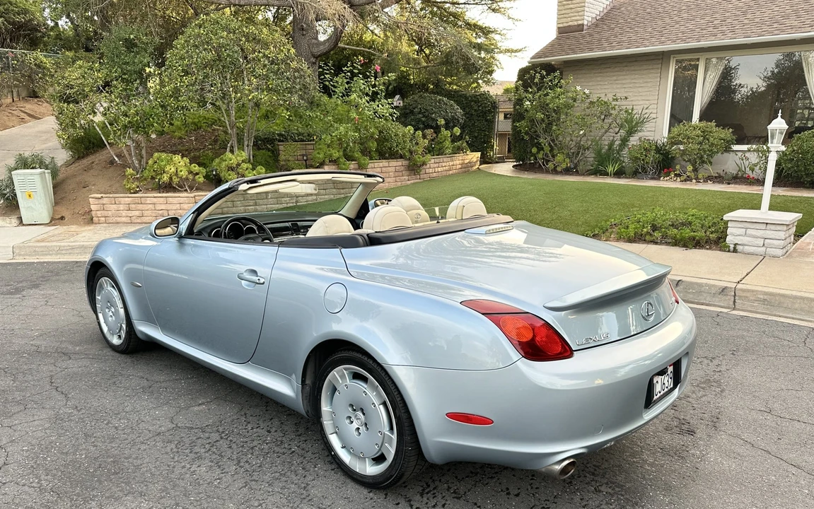 2004 Lexus SC430 - Image 12 of 31
