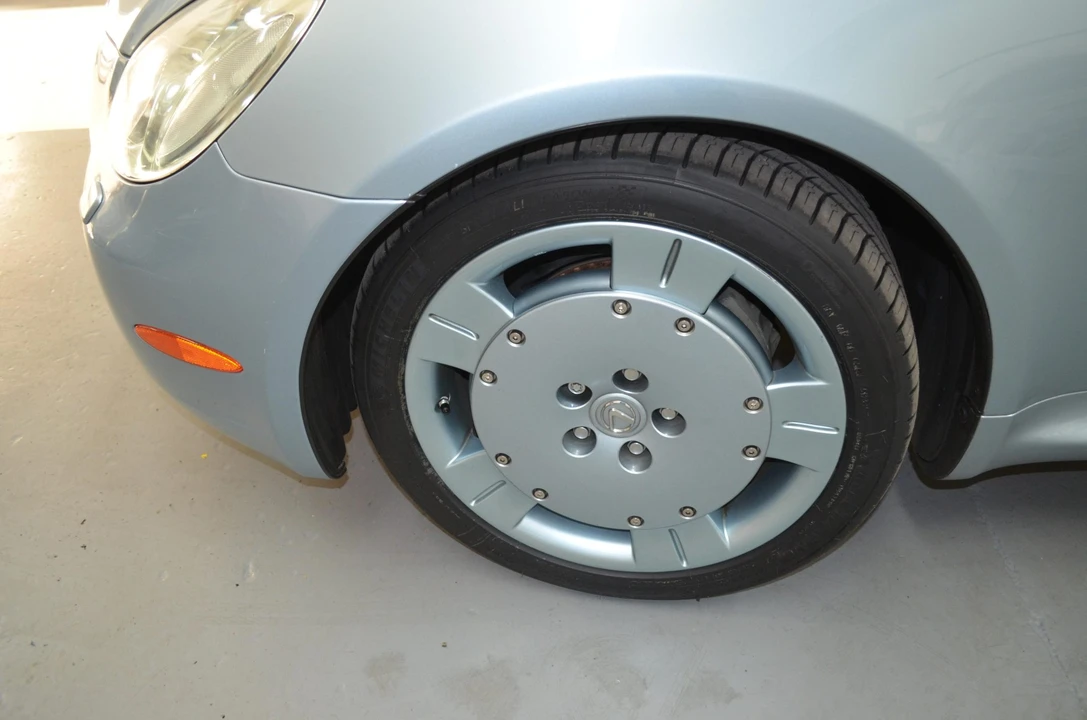 2004 Lexus SC430 - Image 16 of 31