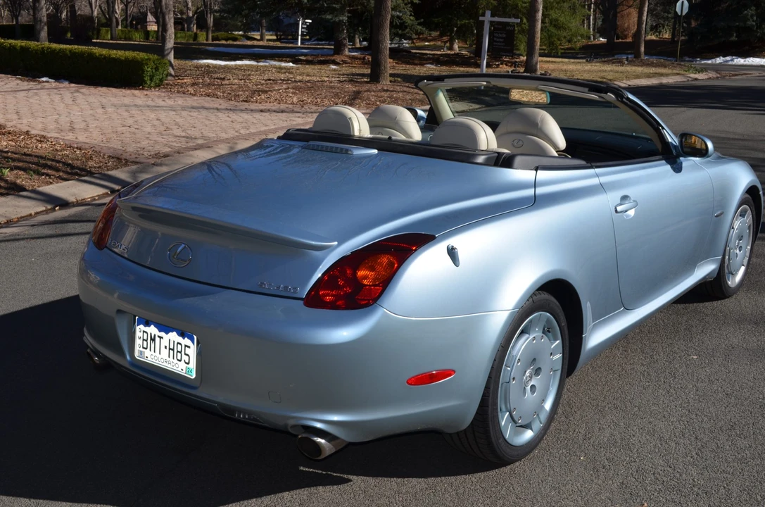 2004 Lexus SC430 - Image 6 of 31
