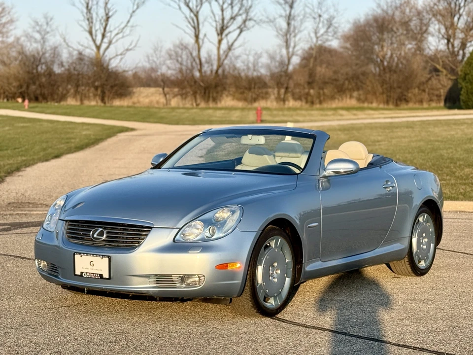 2004 Lexus SC430 - Image 9 of 31