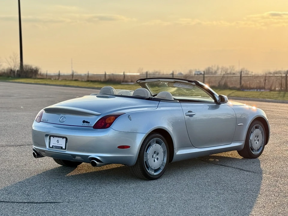 2004 Lexus SC430 - Image 14 of 31